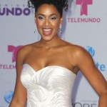 Jeimy-Osorio-premios-tu-mundo-ALFOMBRA