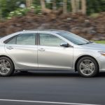 2016_toyota_camry_