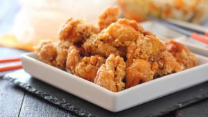 pollo-frito-crujiente-al-estilo-japones-cocinado-con-ingredientes-que-seguro-tienes